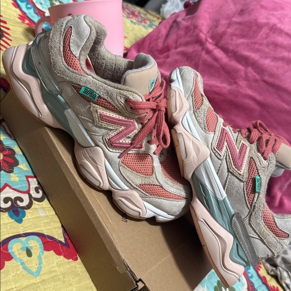 New Balance Women's Peach & Pink 9060 Suede Mesh Sneaker - Picture 2 of 7